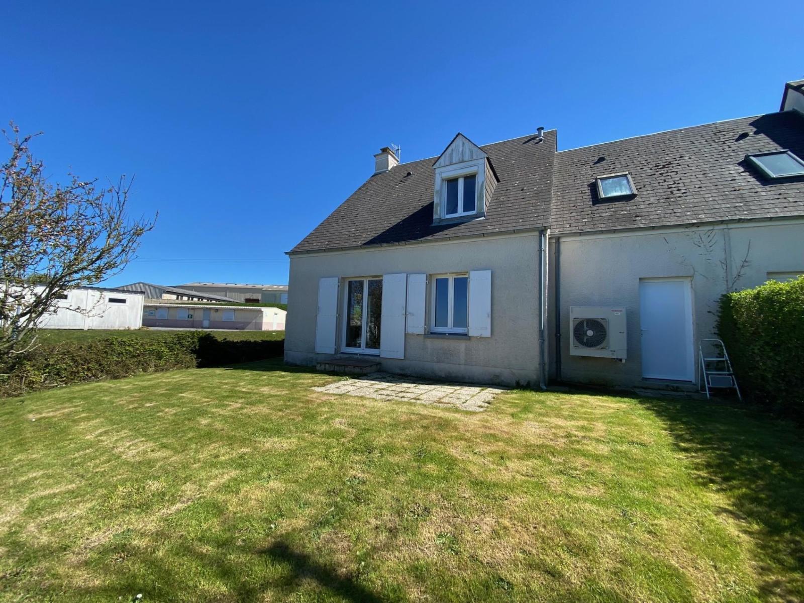 location-maison-les-pieux-lmai99887