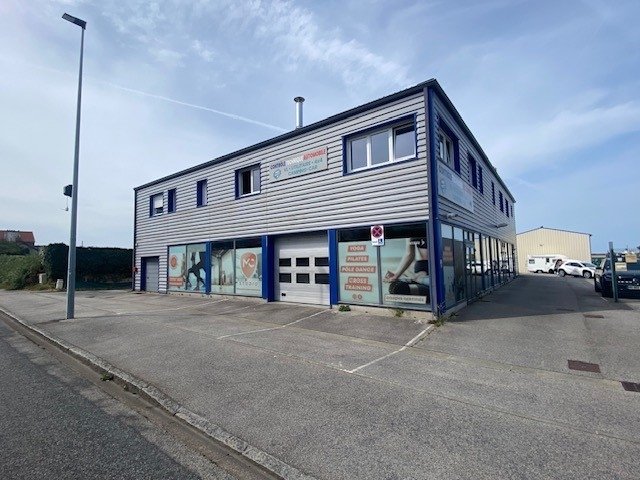 location-local-commercial-cherbourg-en-cotentin-com1042