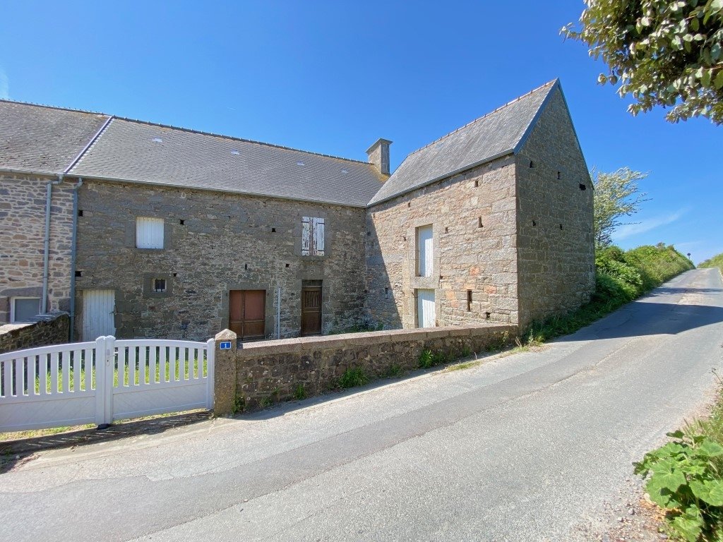 maison-les-pieux-et-alentours-5643